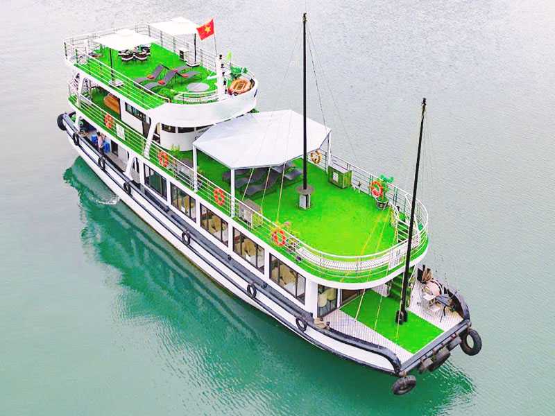 Private Halong Bay Cruise: 4-Hour Cruise in the AFTERNOON- Private Day Tour - Visit: Thien Cung Cave and Enjoy amazing view of Halong Bay