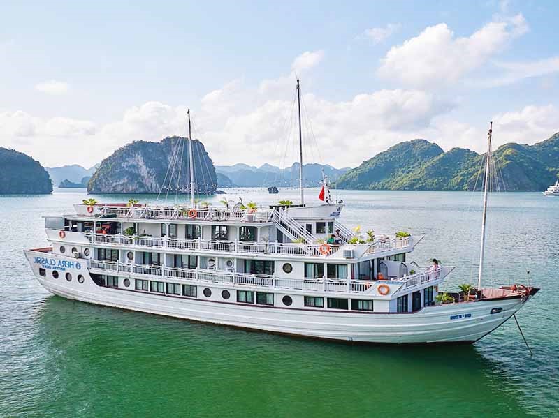 Hera Classic Boutique Cruise - 3 Days 2 Nights - Halong Bay & Lan Ha Bay