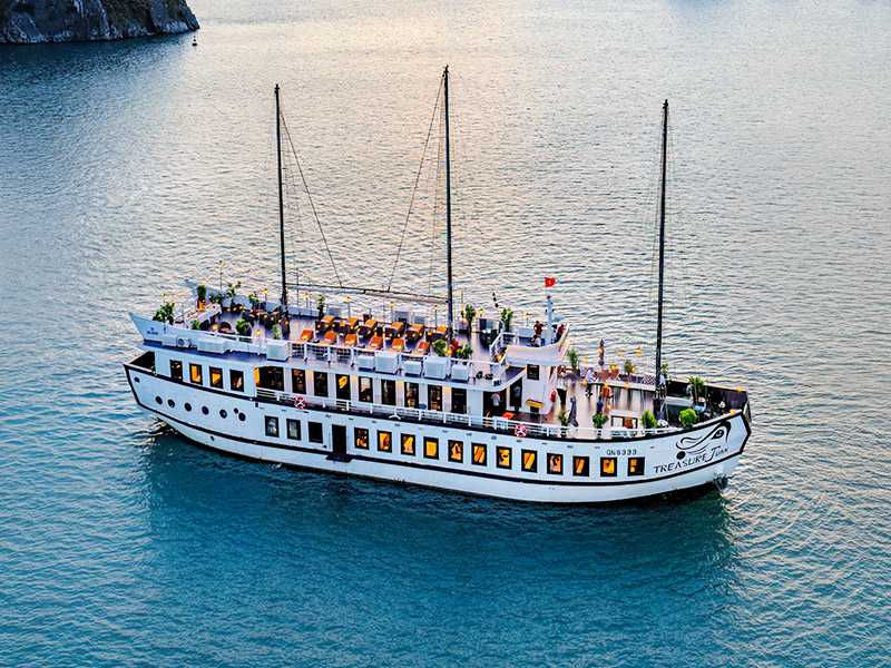 Treasure Junk Boutique - 3 Days 2 Nights - Bai Tu Long Bay