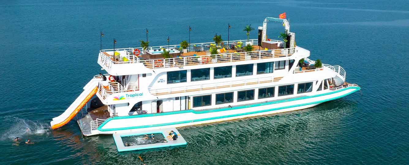 Tropical Cruise - 1 Day Tour - Halong Bay & Lan Ha Bay